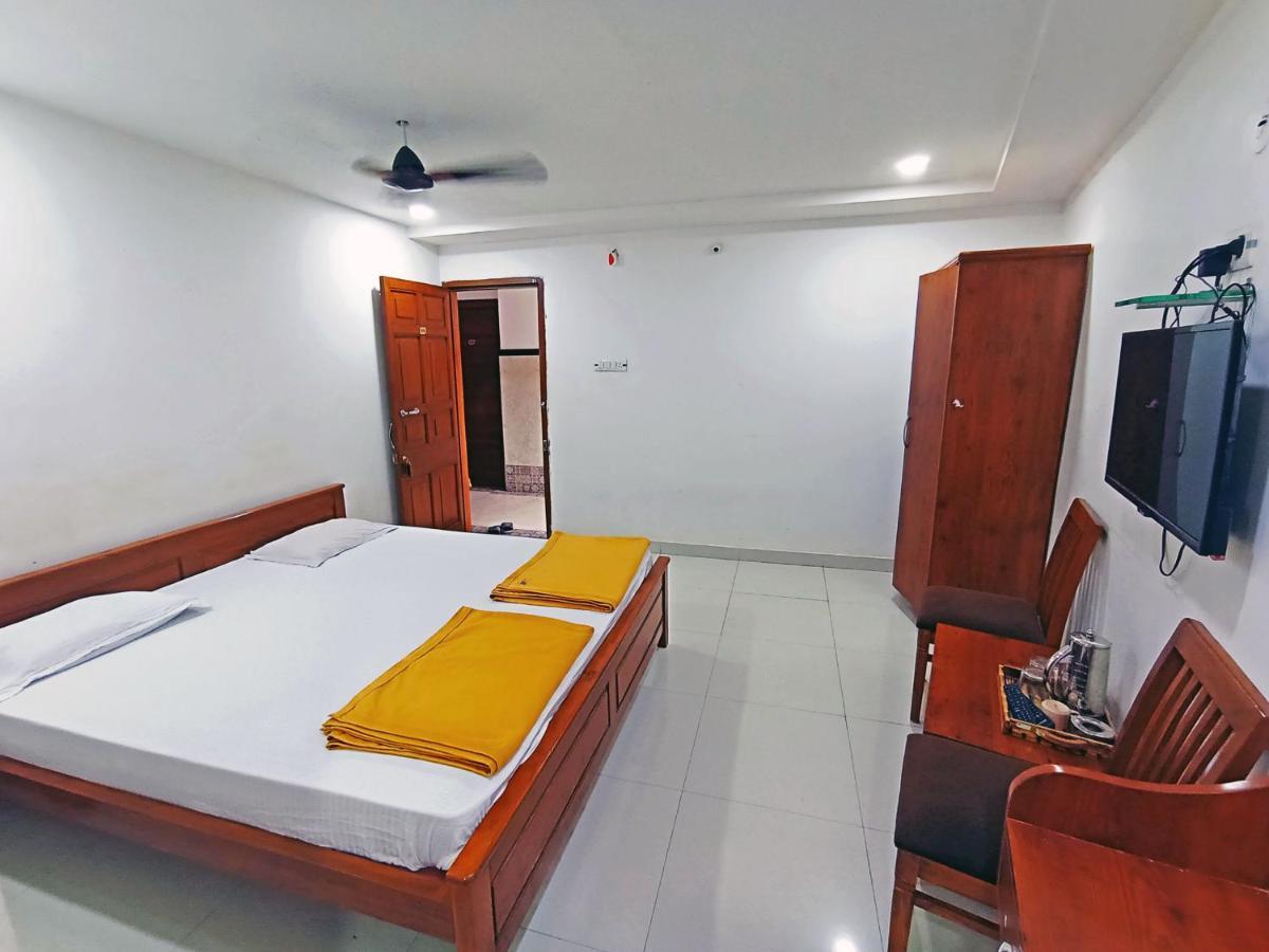Staymaker Shri Shakti Residency Hubli Eksteriør billede