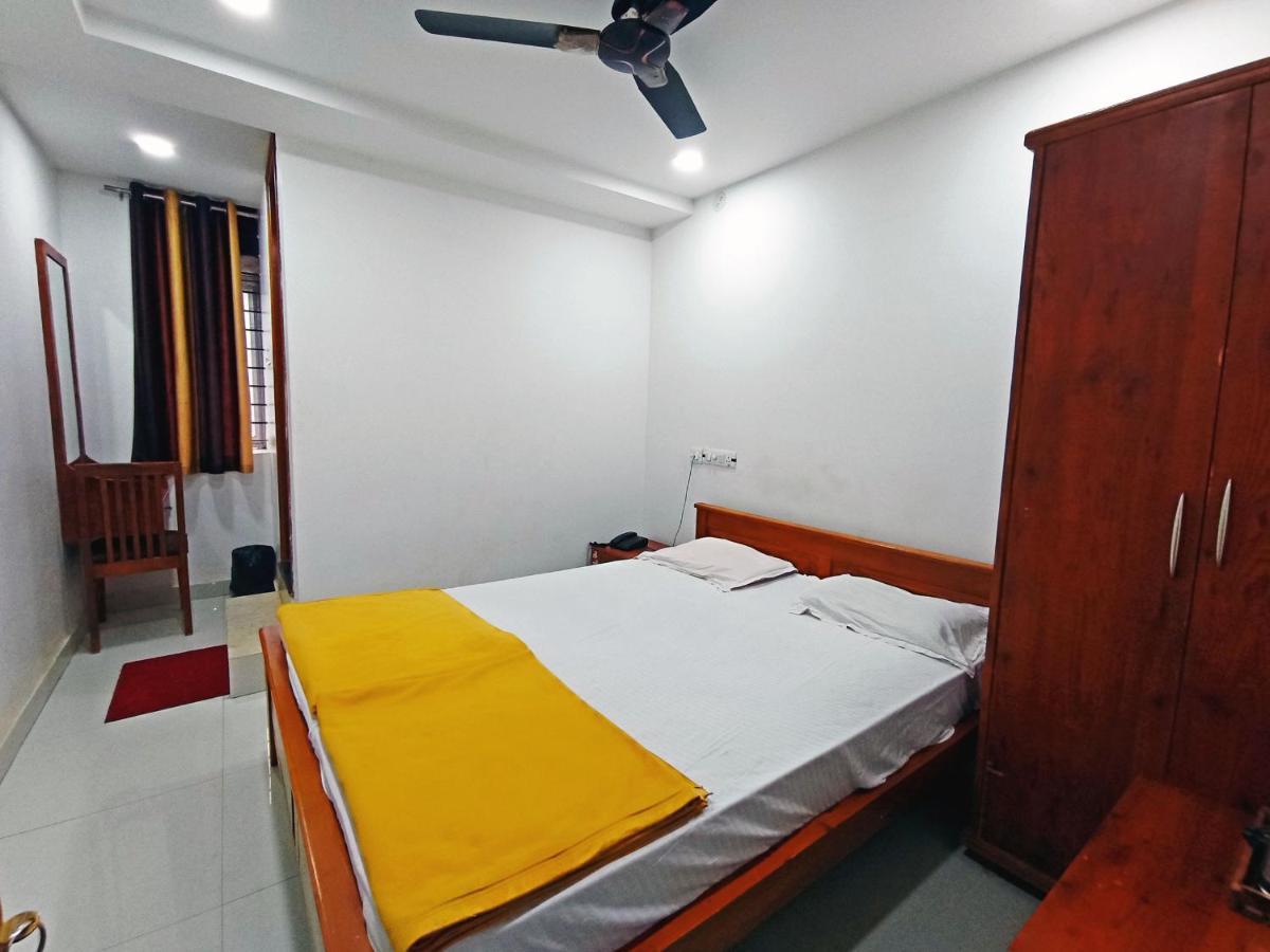 Staymaker Shri Shakti Residency Hubli Eksteriør billede
