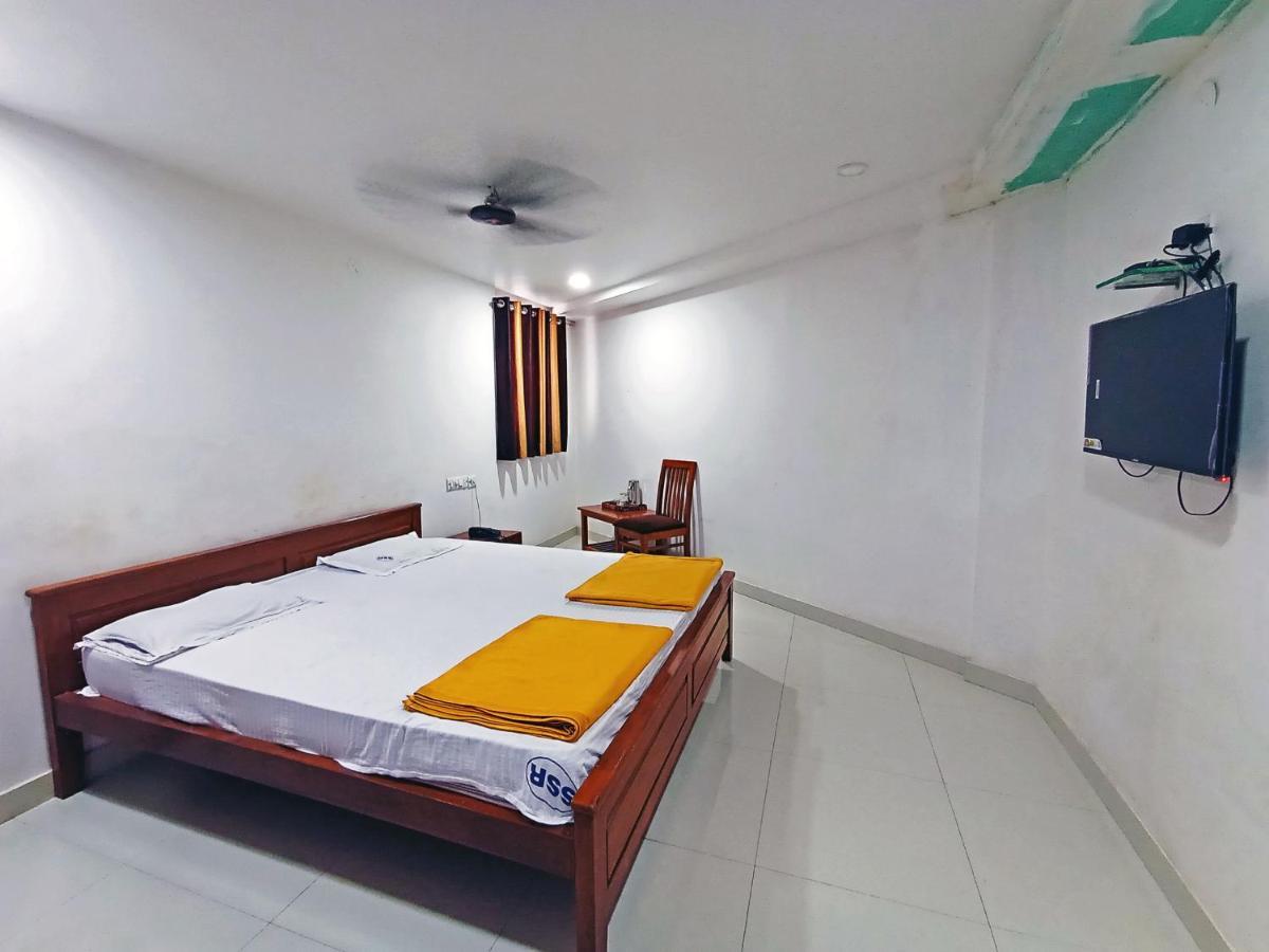 Staymaker Shri Shakti Residency Hubli Eksteriør billede